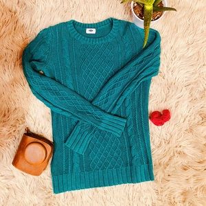 SUPER COZY// emerald green sweater